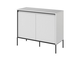 Pieni valkoinen lipasto jaloilla TREND